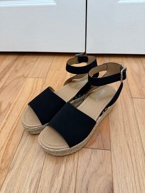 Soda Black Espadrille Ankle-Strap Platform Sandals
